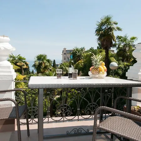 Apartment Tomic * Opatija